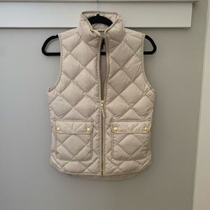 J Crew Cream Quilted Vest - XXS